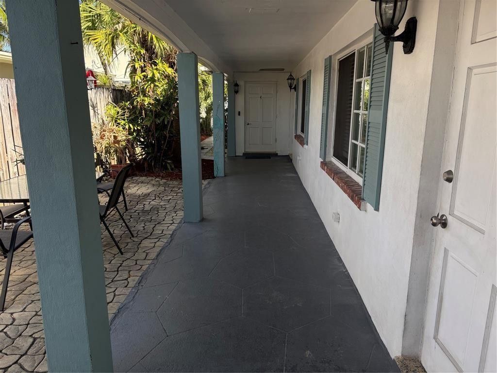 Photo of 4336 N Ocean Drive #2, Fort Lauderdale, FL 33308 (MLS # F10535039)