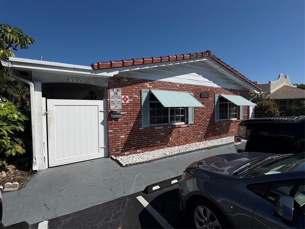 Lauderdale By The Sea 6-2 - Residential Lease