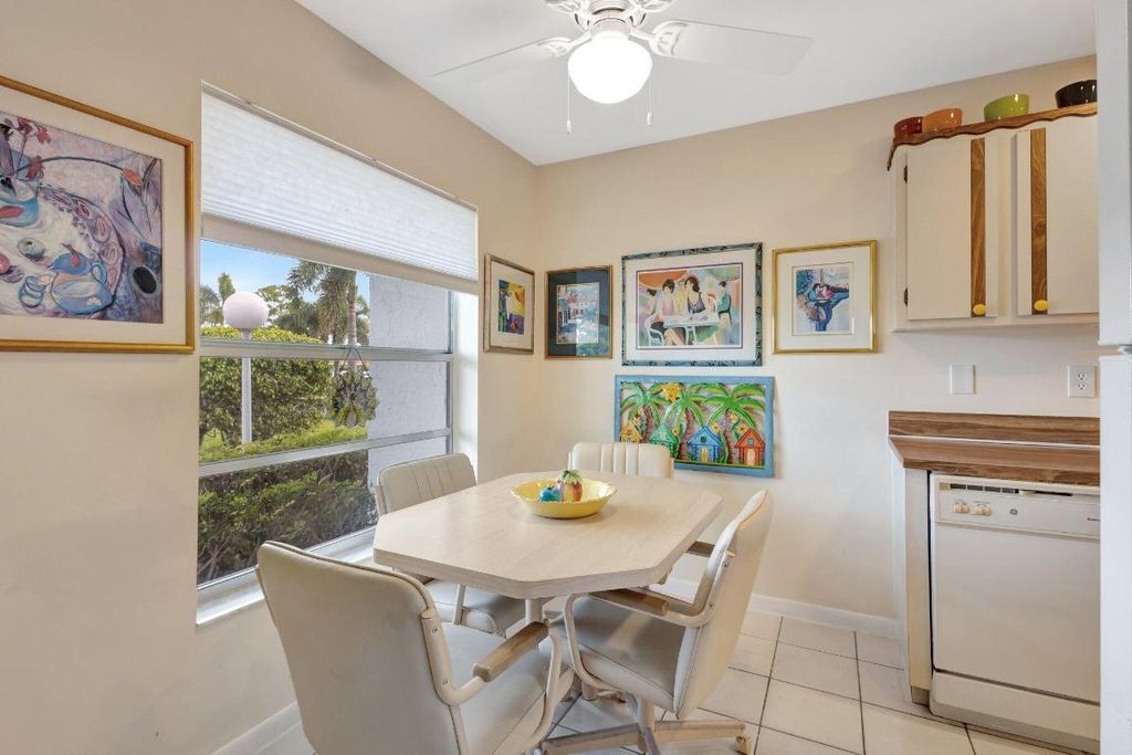 Photo of 5200 Privet B Place #B, Delray Beach, FL 33484 (MLS # R11089838)