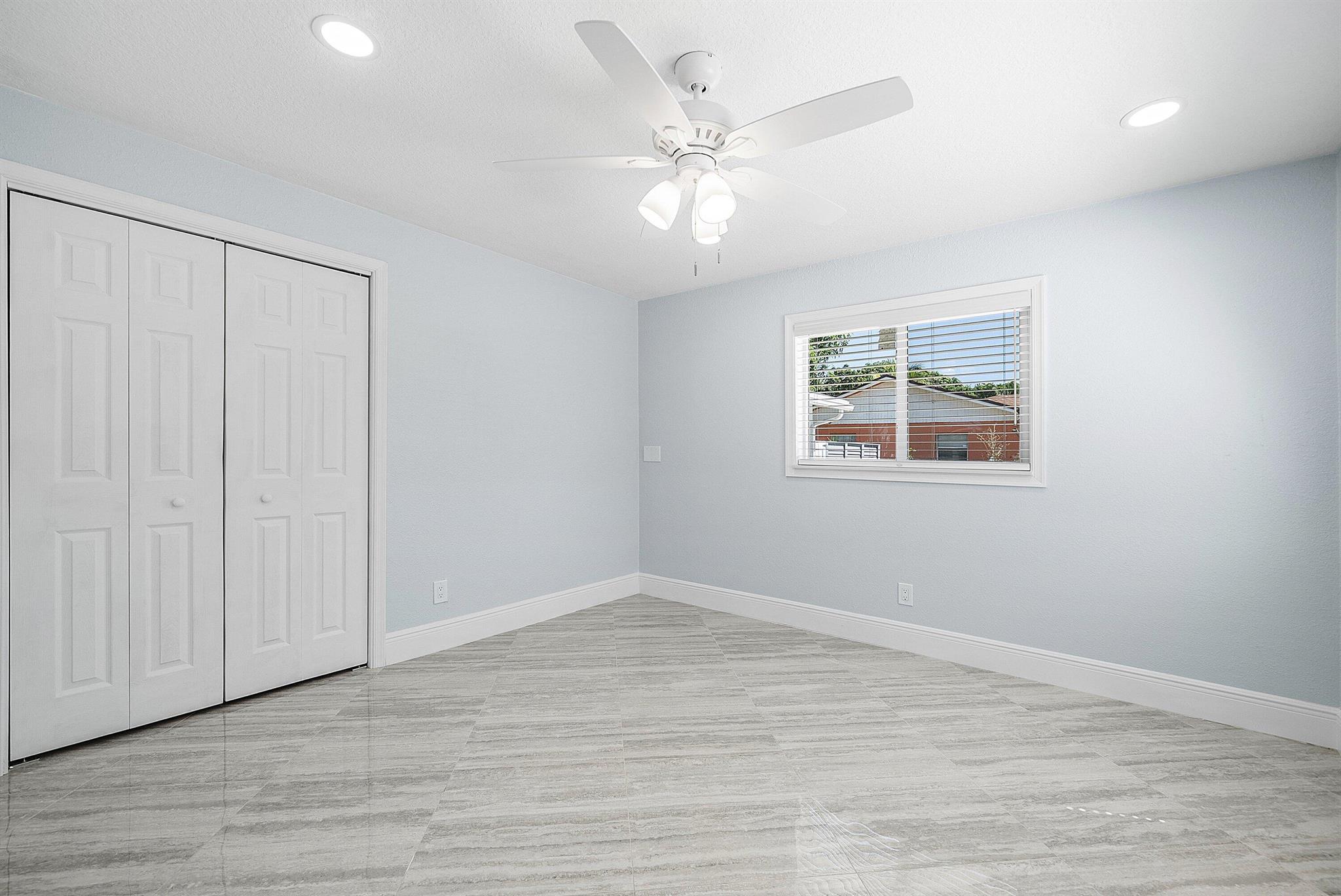 DELRAY SHORES - Residential Lease
