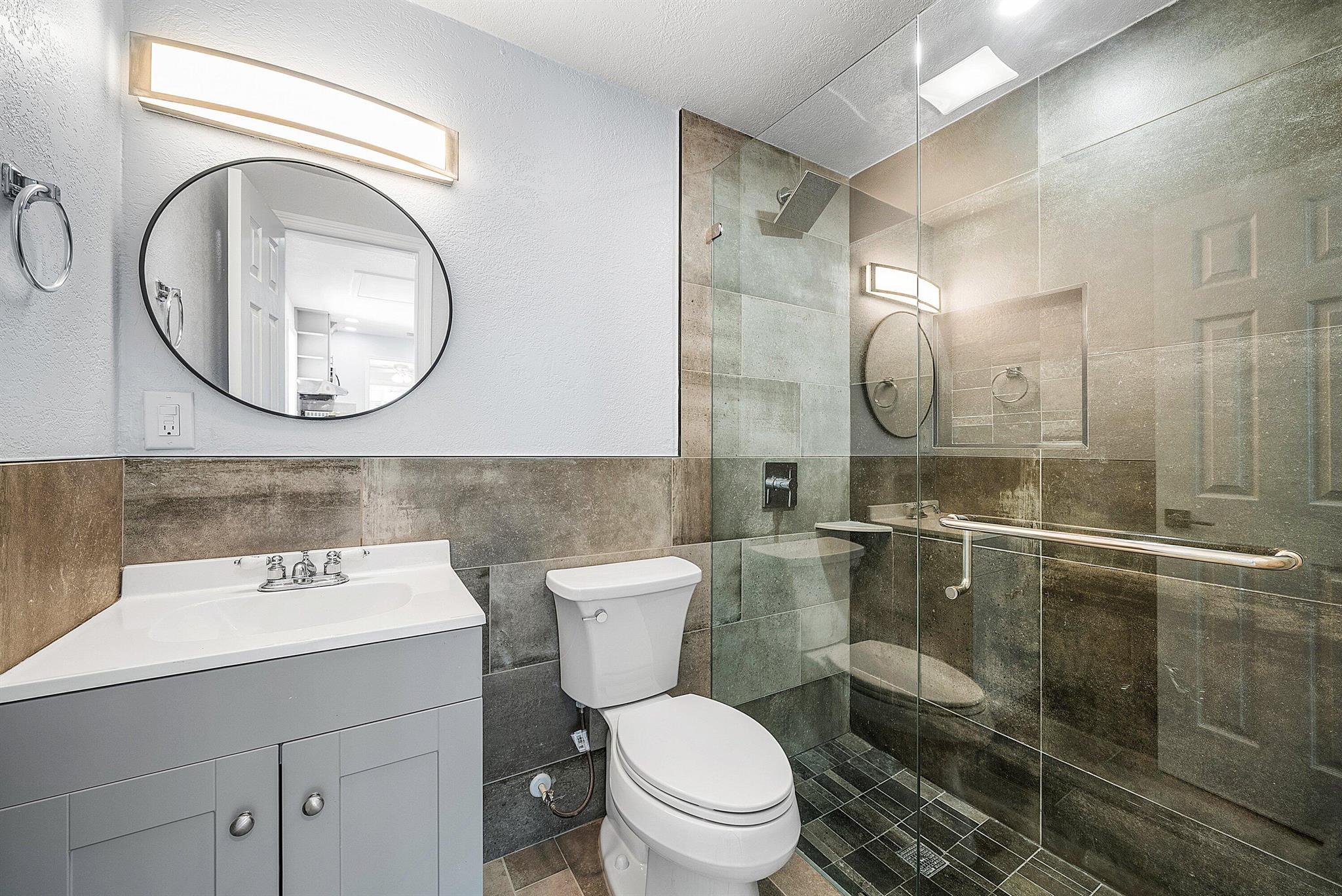 DELRAY SHORES - Residential Lease