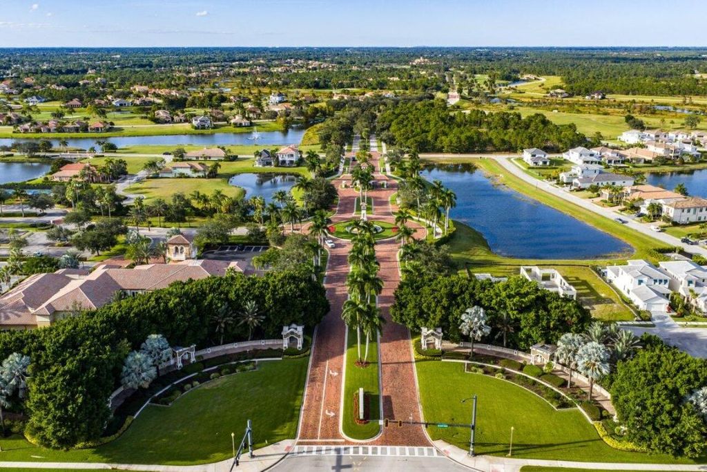 Photo of 118 SE Rio Palermo, Port Saint Lucie, FL 34984 (MLS # R11156173)