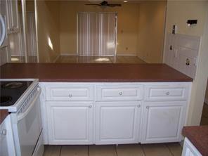 Woodscape Twnhms Condo - Residential Lease