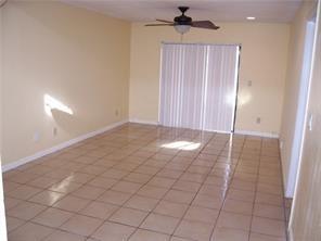 Woodscape Twnhms Condo - Residential Lease