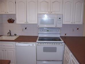 Woodscape Twnhms Condo - Residential Lease