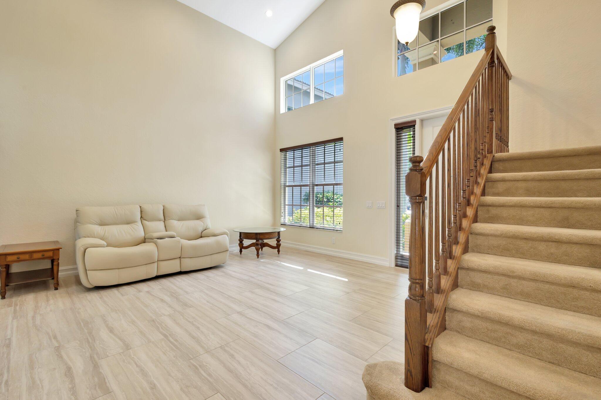 CANYON SPRINGS - Residential