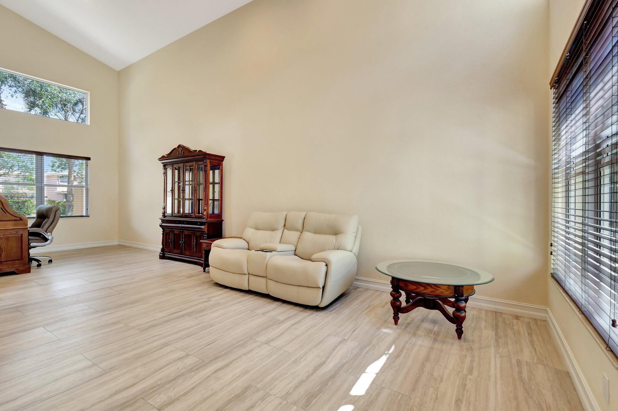 7937 Emerald Winds Circle