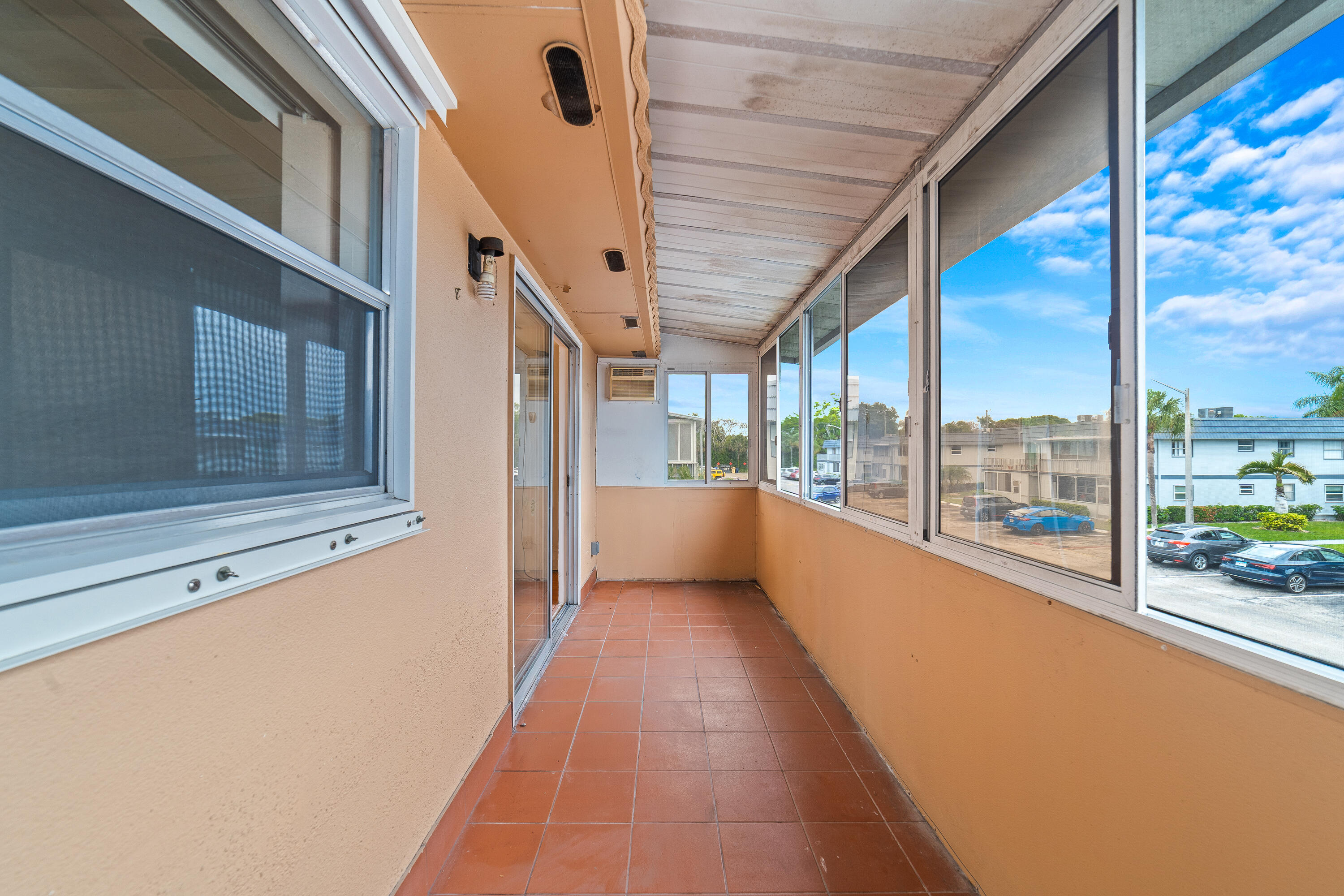 KINGS POINT BRITTANY CONDOS - Residential