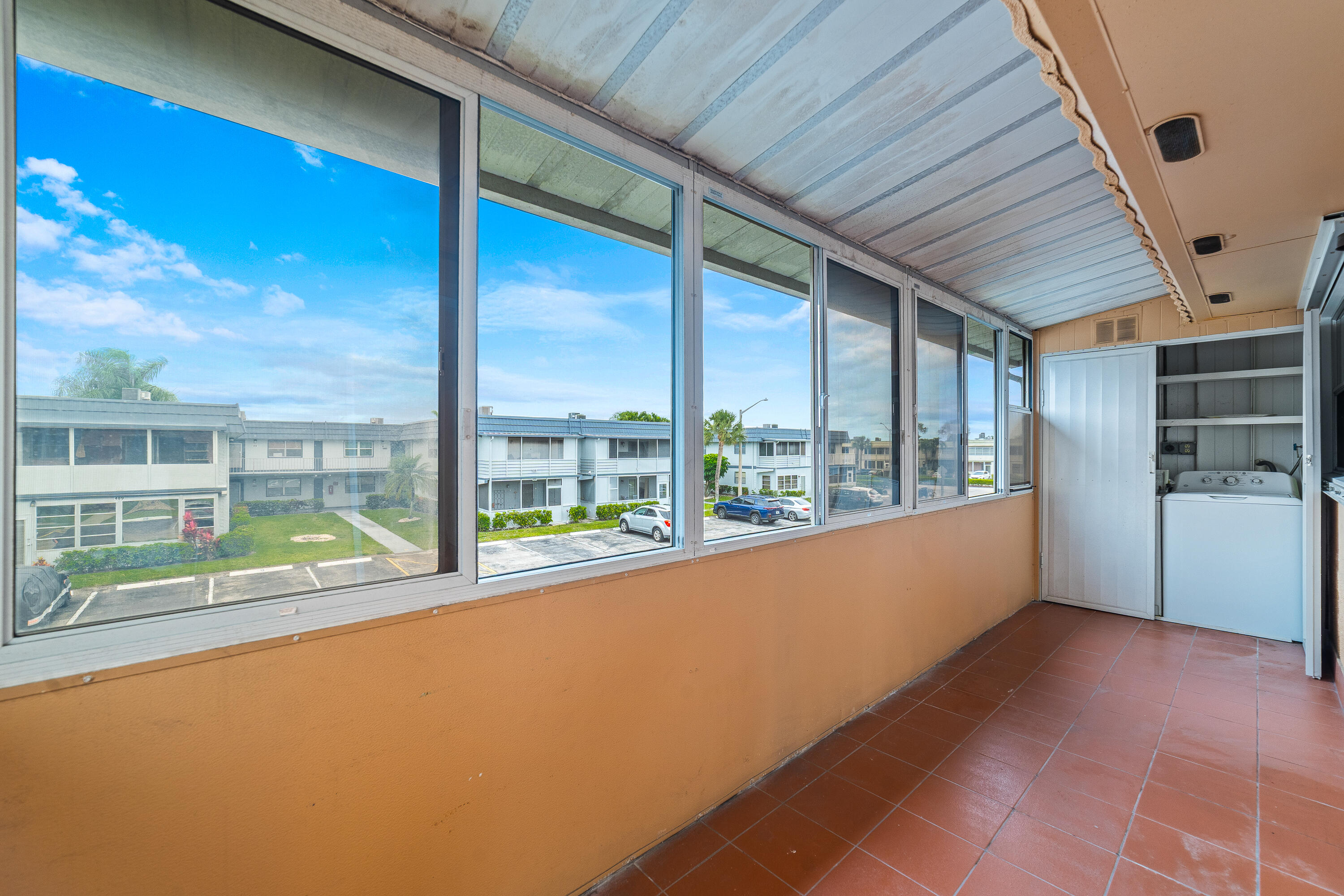 KINGS POINT BRITTANY CONDOS - Residential