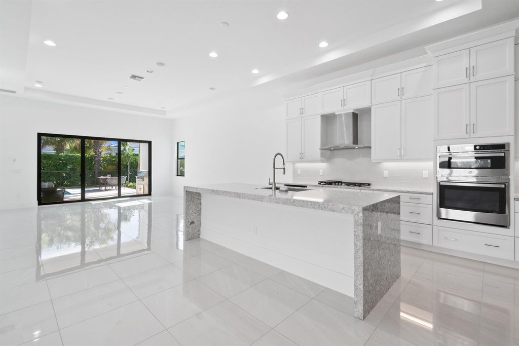 Photo of 13505 Artisan Circle, Palm Beach Gardens, FL 33418 (MLS # R10894504)