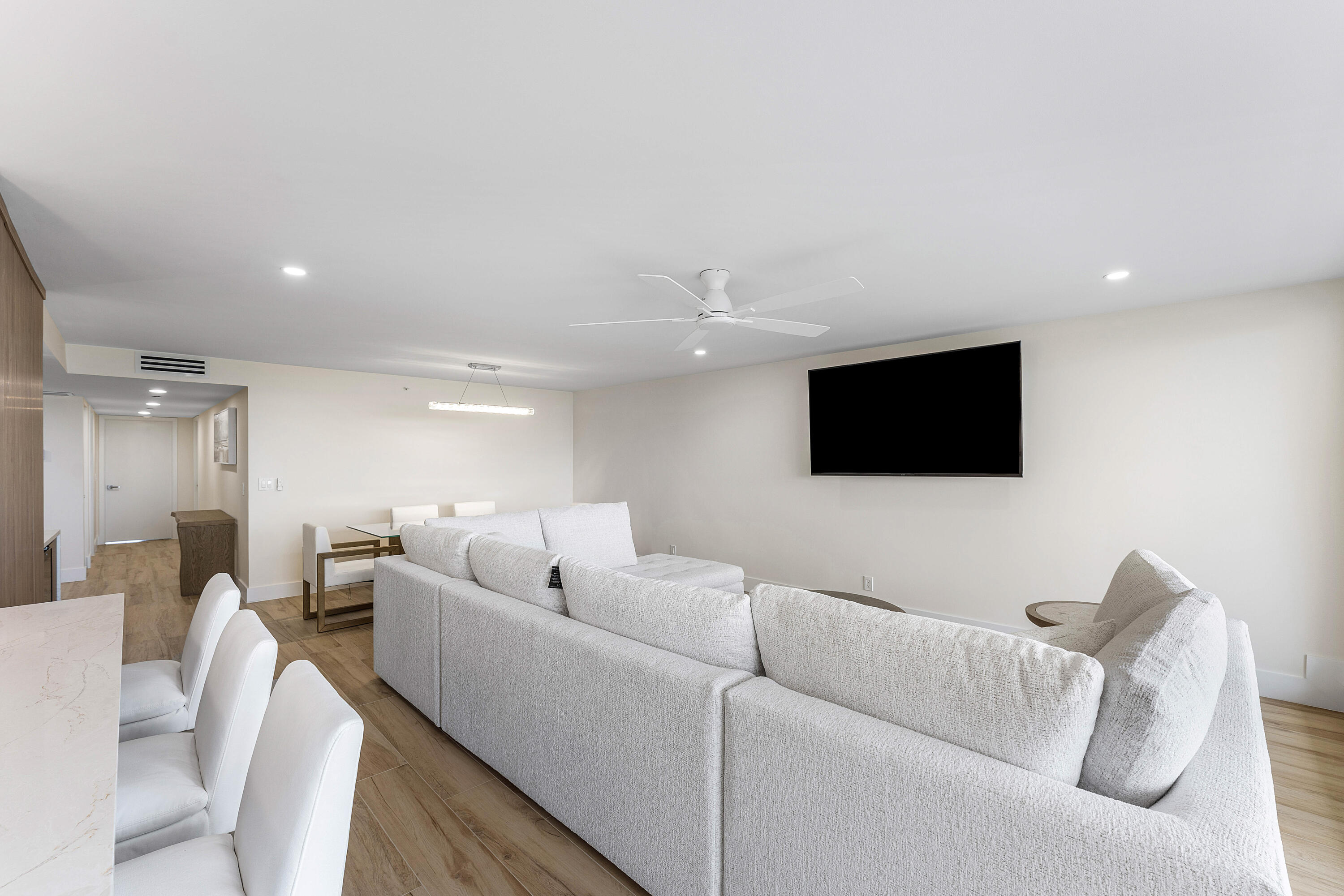 SEA RANCH CLUB OF BOCA II CONDO - Residential