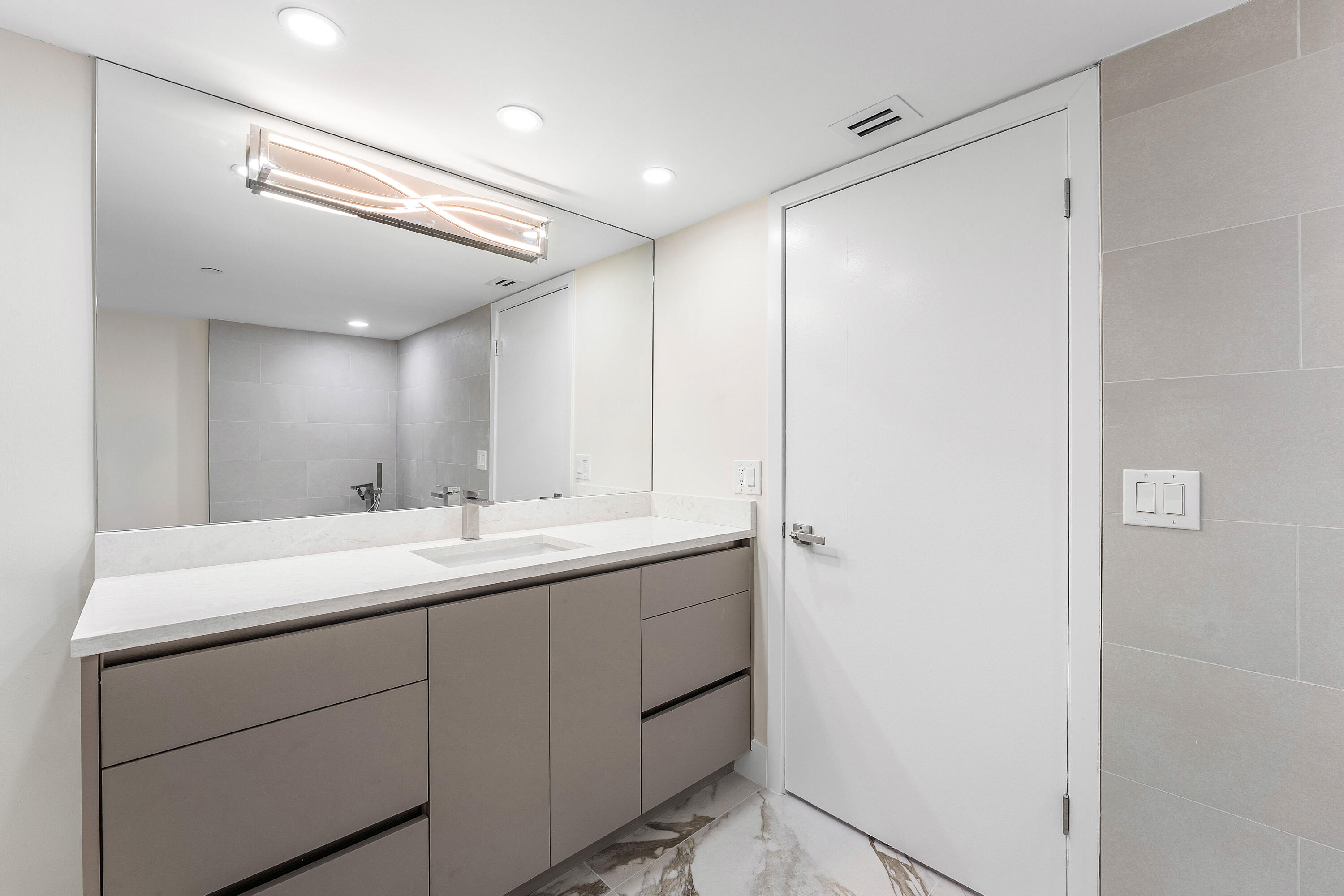 SEA RANCH CLUB OF BOCA II CONDO - Residential