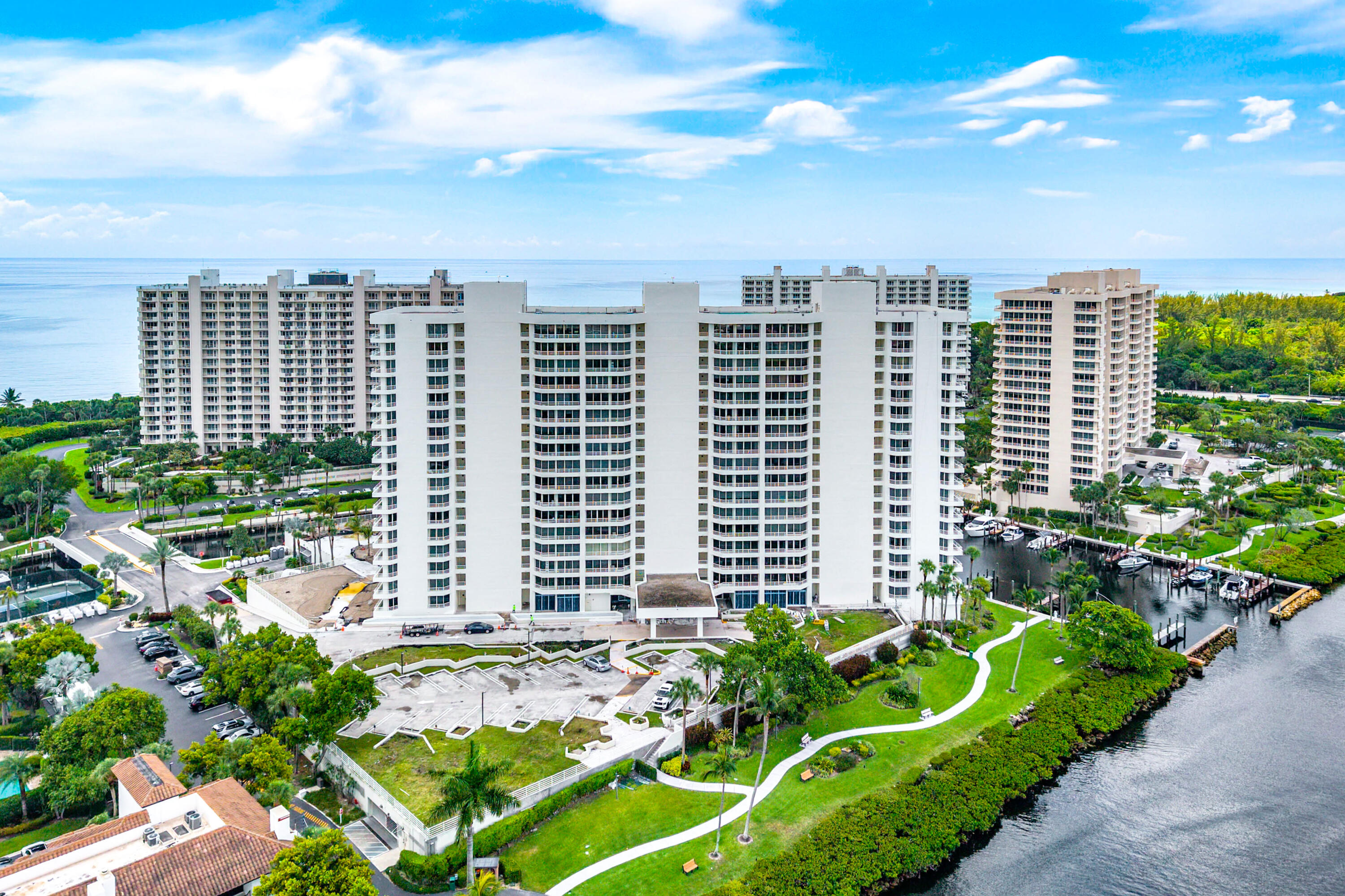SEA RANCH CLUB OF BOCA II CONDO - Residential