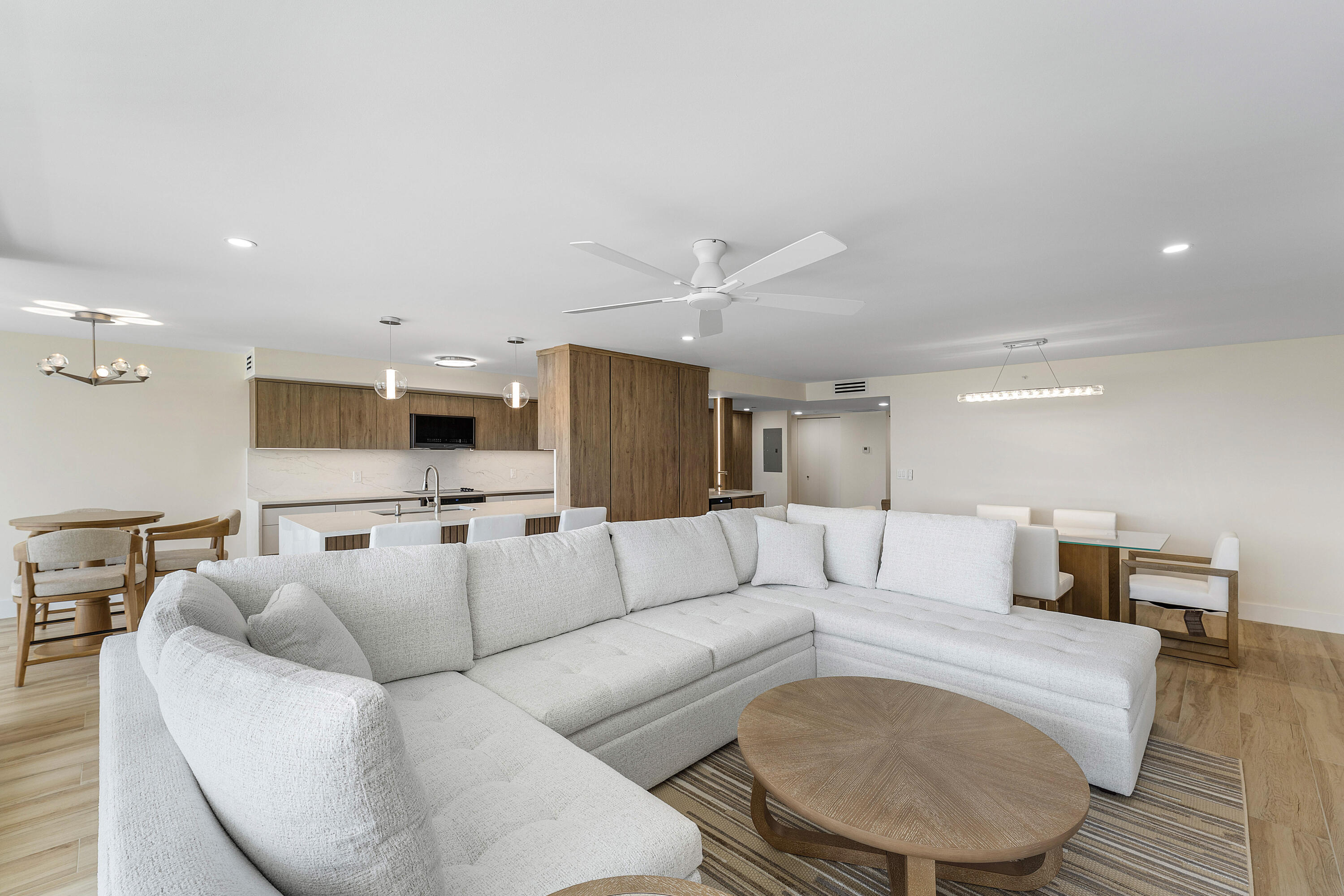 SEA RANCH CLUB OF BOCA II CONDO - Residential