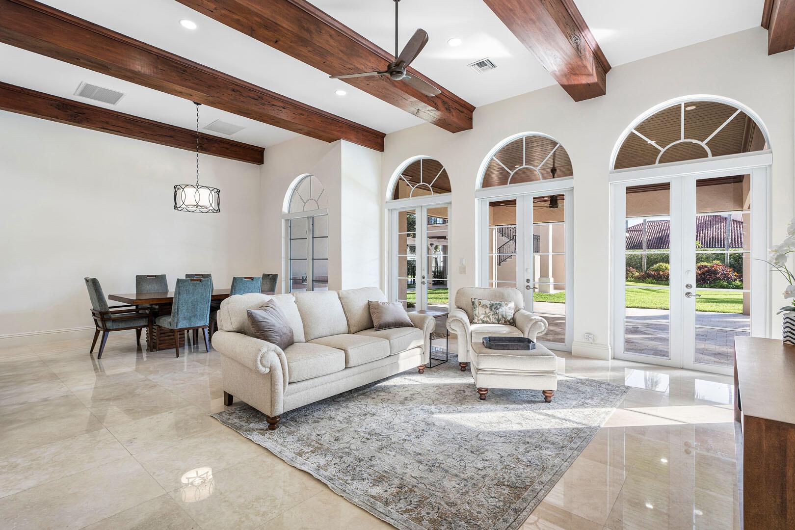 ROYAL PALM YACHT & COUNTR - Residential