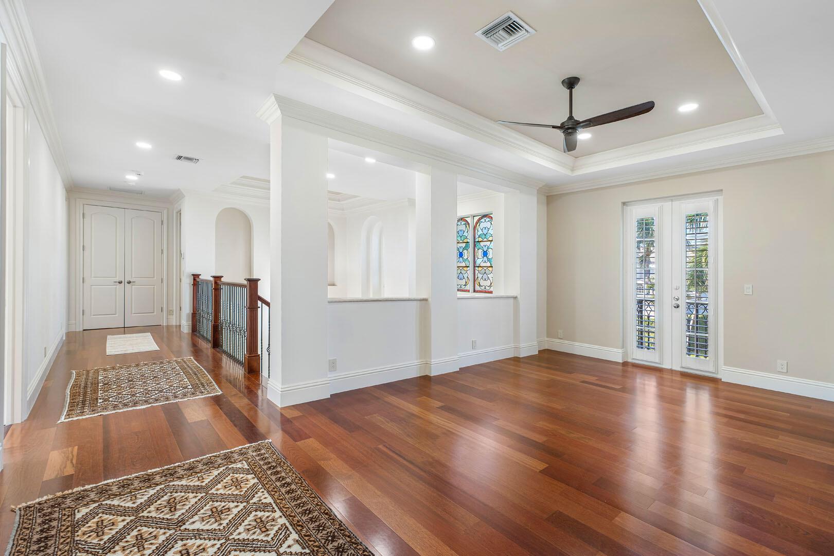 ROYAL PALM YACHT & COUNTR - Residential