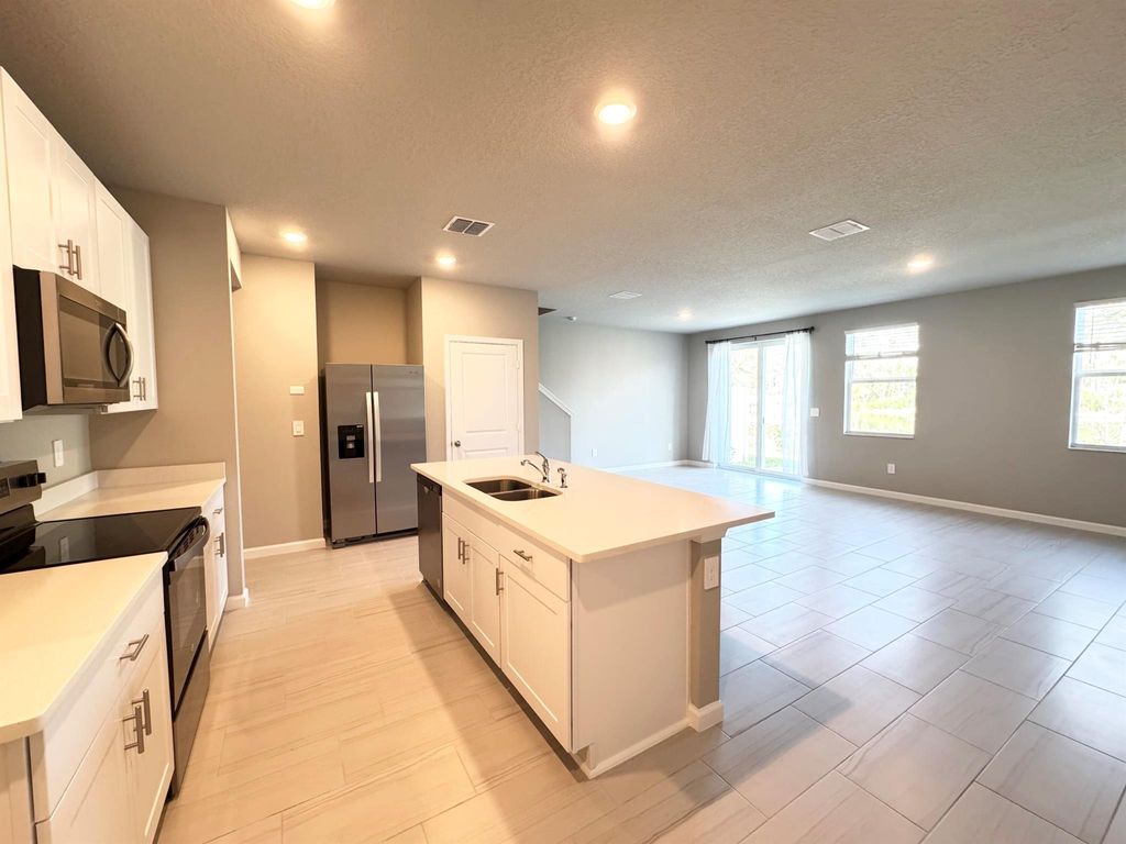 Photo of 5788 SE Edgewater Circle, Stuart, FL 34997 (MLS # R11046577)