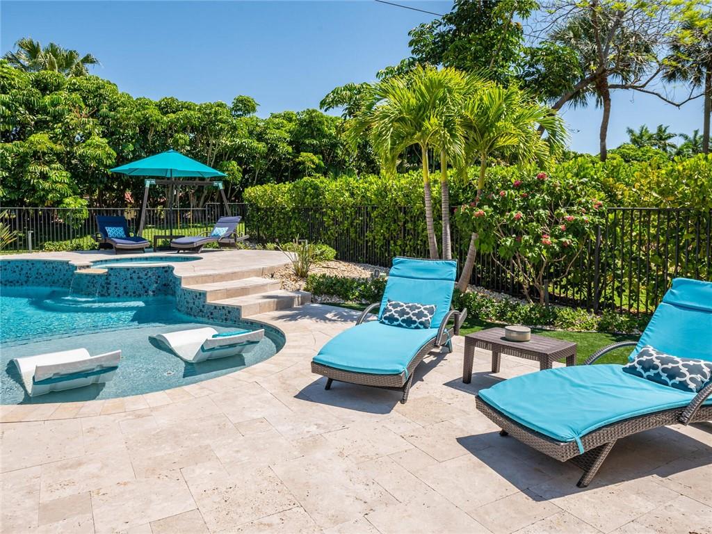 Country Isles - Residential