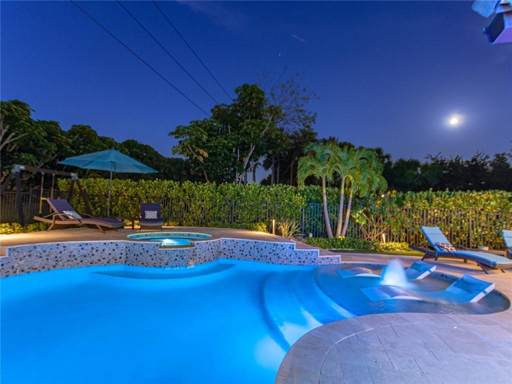 Country Isles - Residential