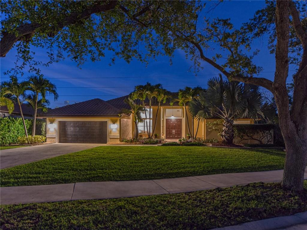 Country Isles - Residential