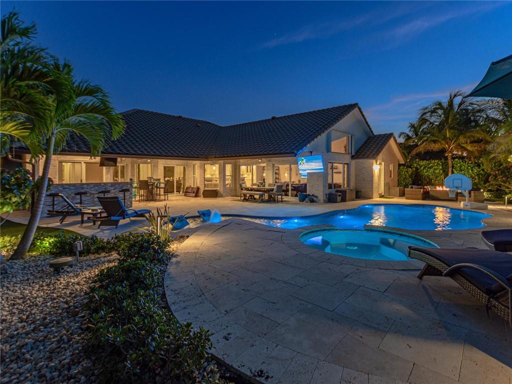 Country Isles - Residential