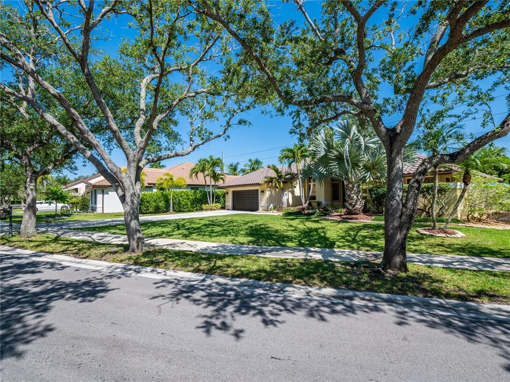 Country Isles - Residential