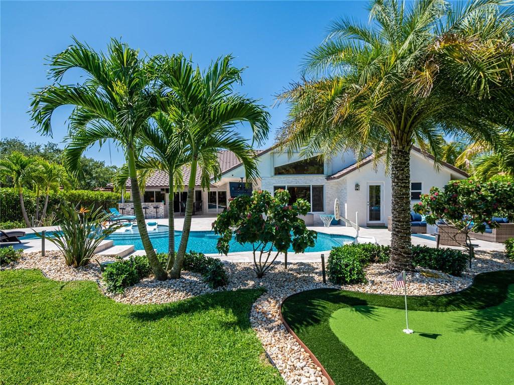 Country Isles - Residential