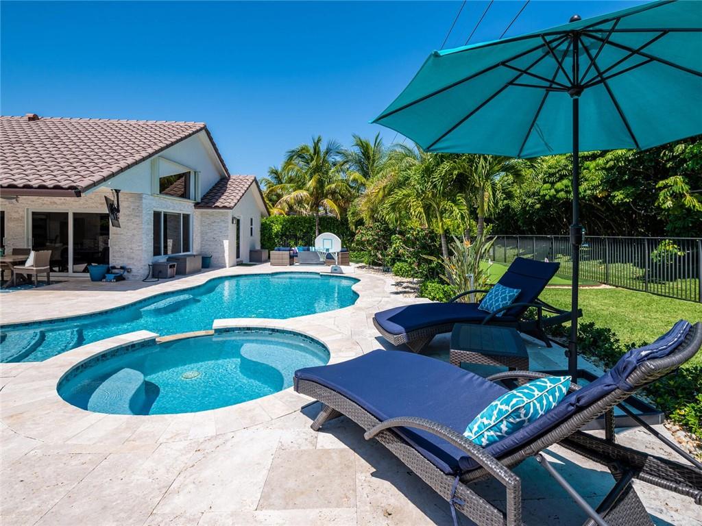 Country Isles - Residential