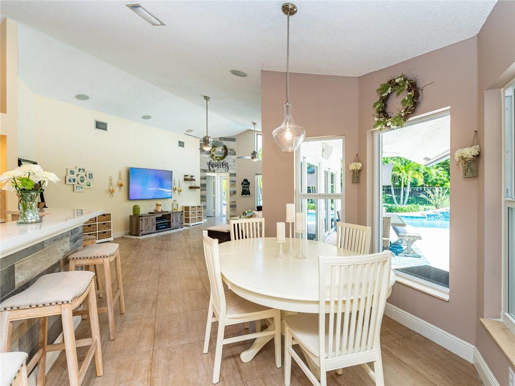 Country Isles - Residential