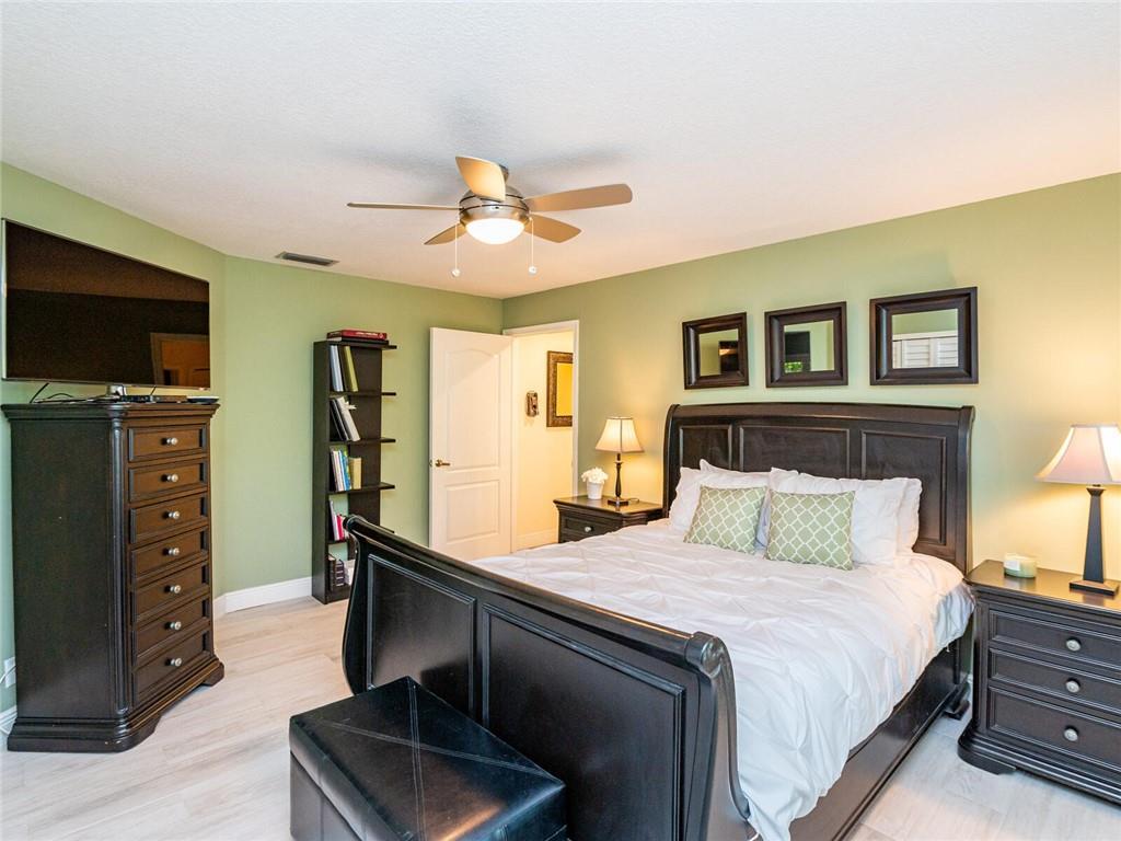 Country Isles - Residential