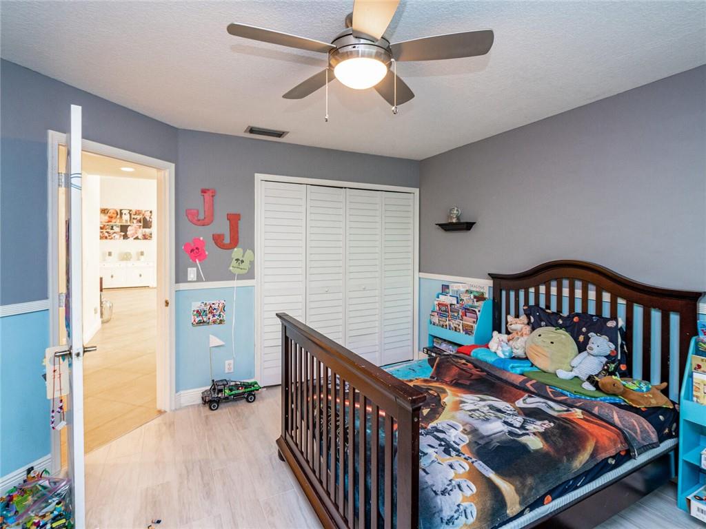 Country Isles - Residential