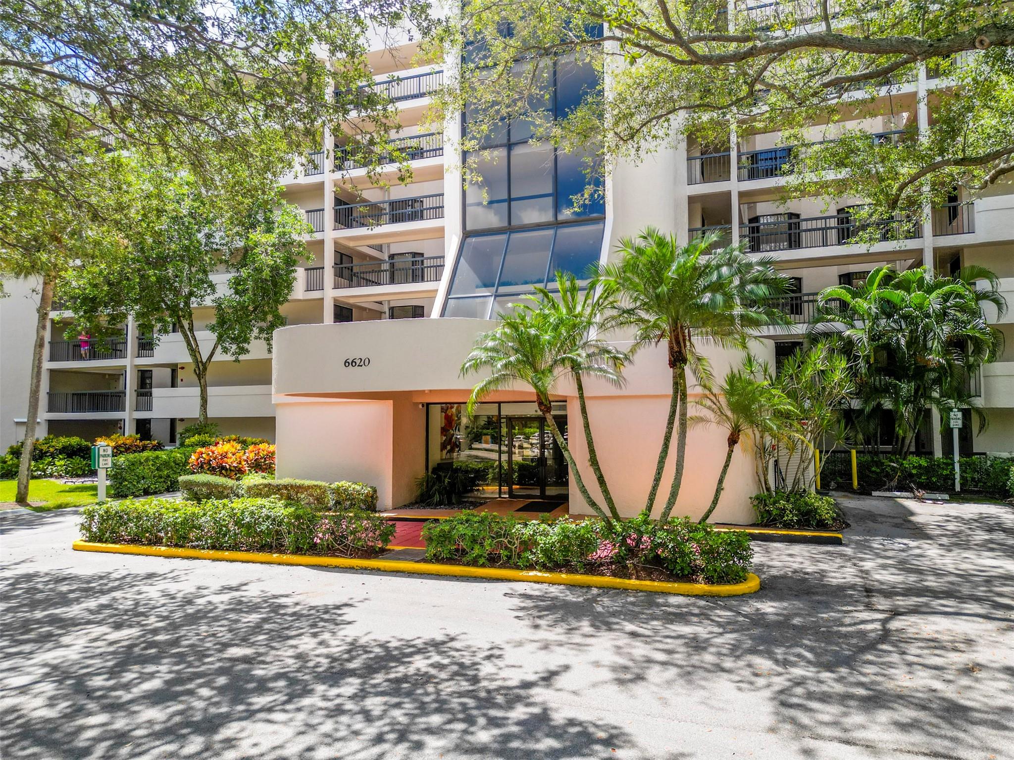 Enjoy stunning golf course views from this beautifully maintained 2-bedroom, 2-bath condo on the 7th floor. Featuring an updated kitchen and a 2019 A/C, this unit offers a split floor plan and a spacious & bright living area. All assessments will be paid in full at closing. Don’t miss this opportunity for resort-style living! Association fee includes water, cable, amenities and bldg insurance. 1 assigned parking space.