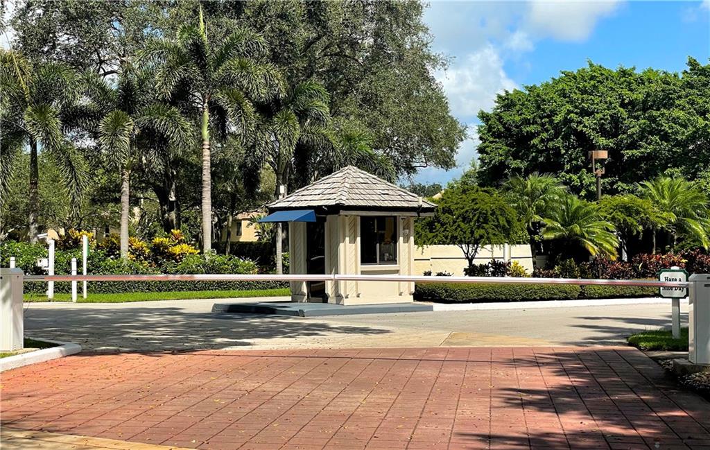 THE GLENS - Residential