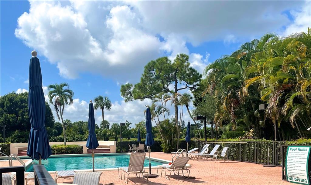 THE GLENS - Residential