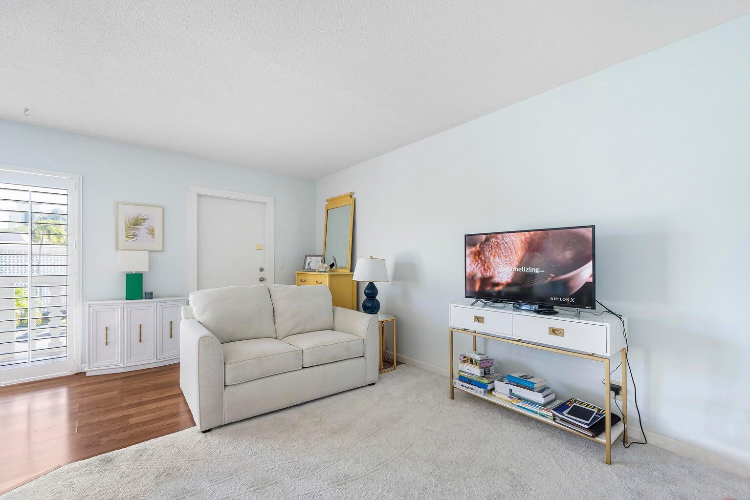 PALM BEACH VILLAS CONDO - Residential Lease