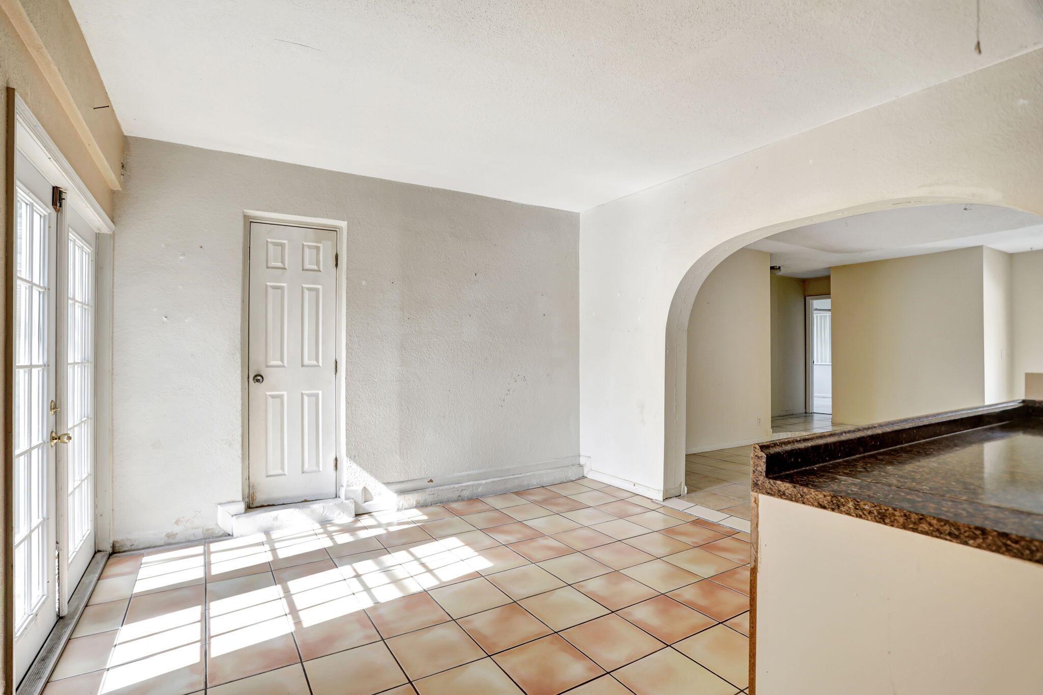 ORIOLE-MARGATE SEC 3 - Residential