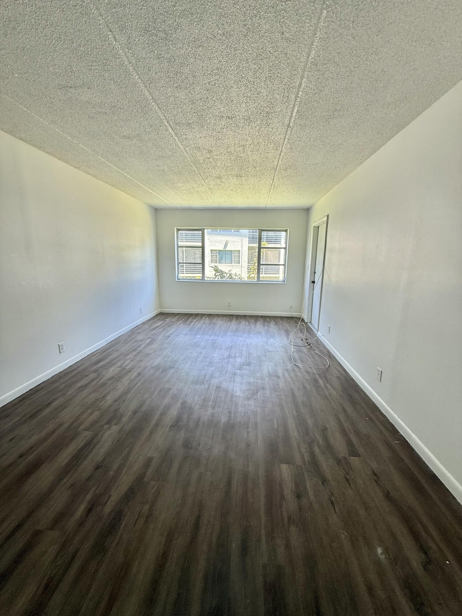 Regency Surf and Racquet - Residential Lease