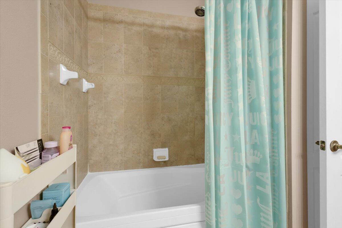 EAST LAKE VILLAGE NO 2 - Residential