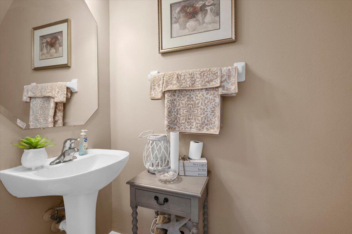 EAST LAKE VILLAGE NO 2 - Residential