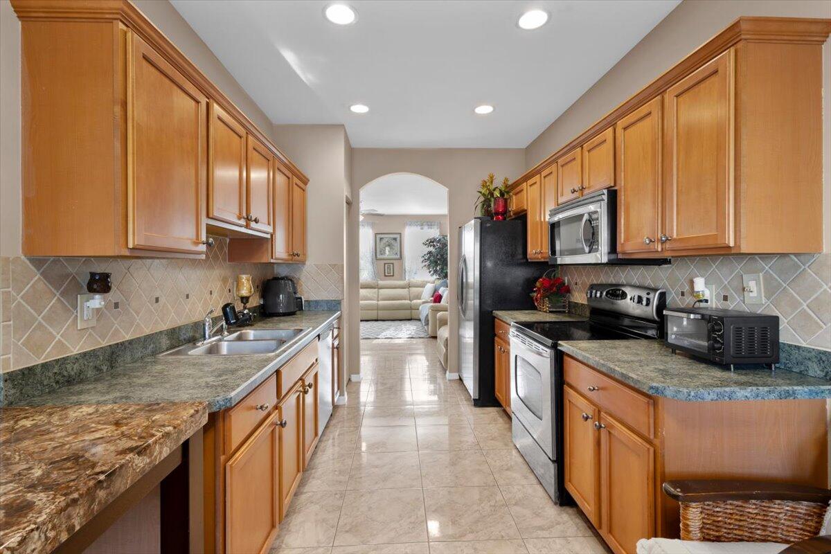 EAST LAKE VILLAGE NO 2 - Residential