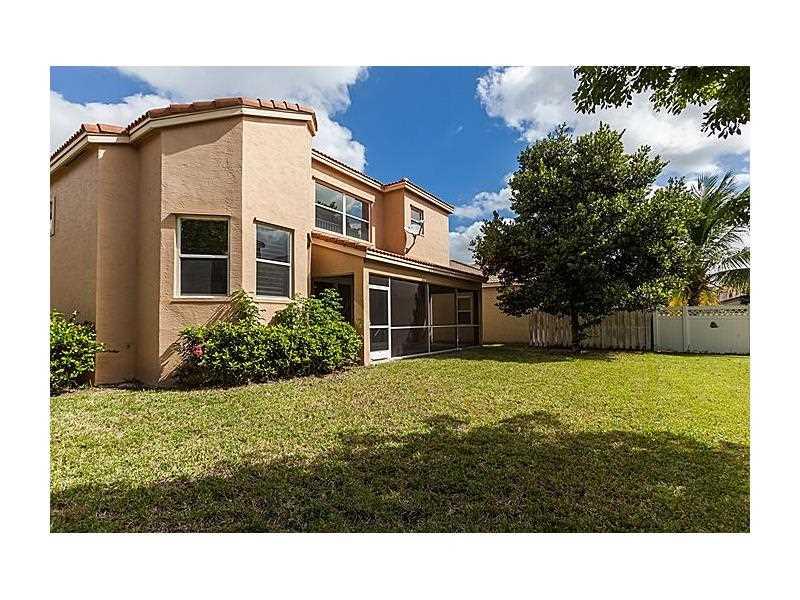 RIVIERA ISLES II - Residential