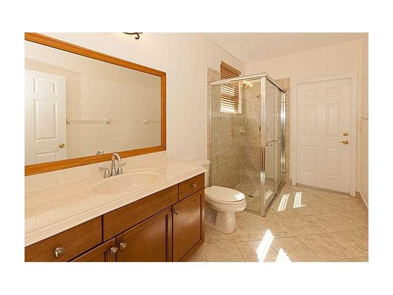 RIVIERA ISLES II - Residential