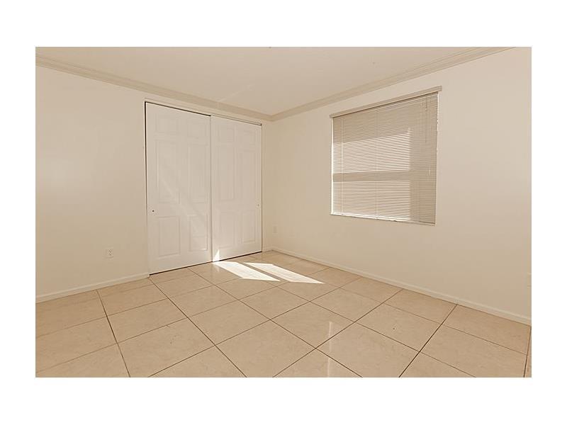 RIVIERA ISLES II - Residential