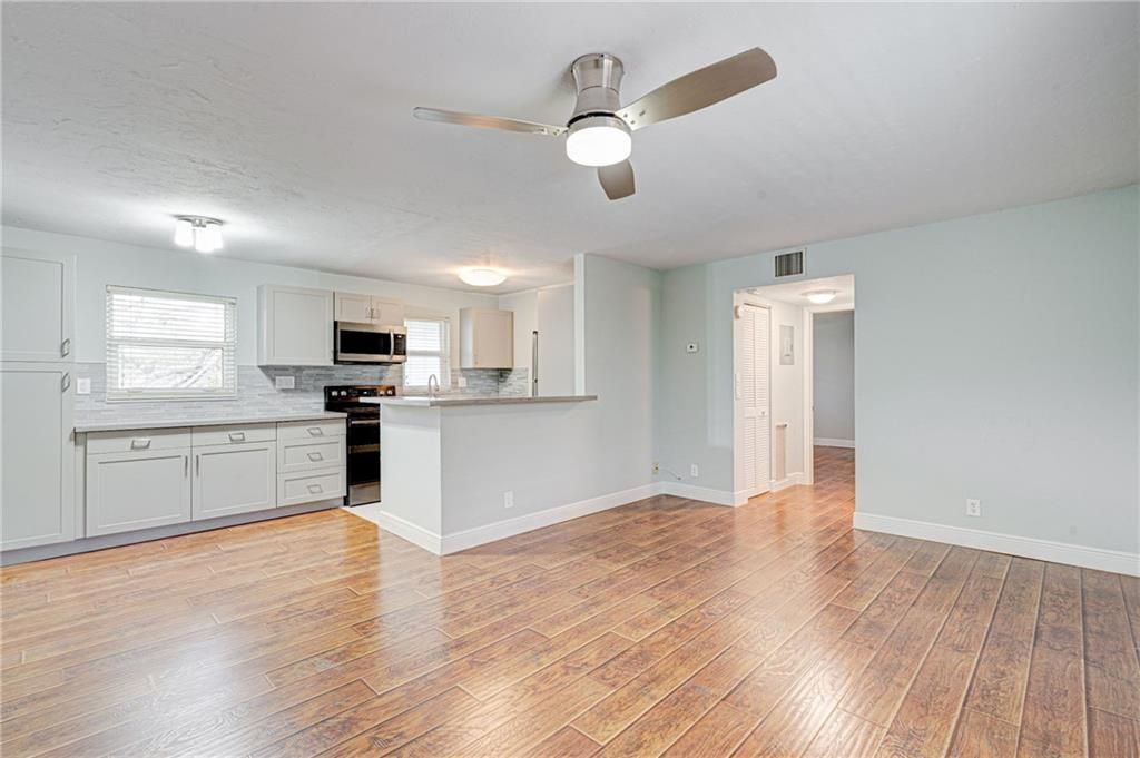 Photo of 1826 N Dixie Hwy #205, Fort Lauderdale, FL 33305 (MLS # F10281698)