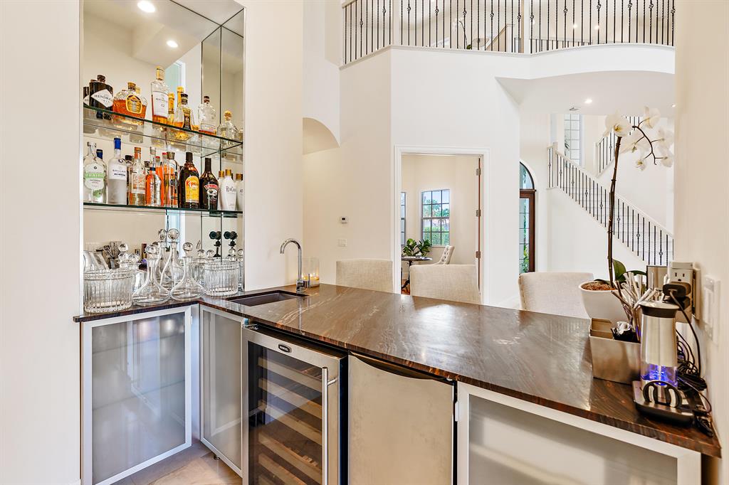 INTRACOASTAL PARK - Residential