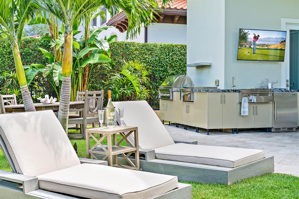 INTRACOASTAL PARK - Residential