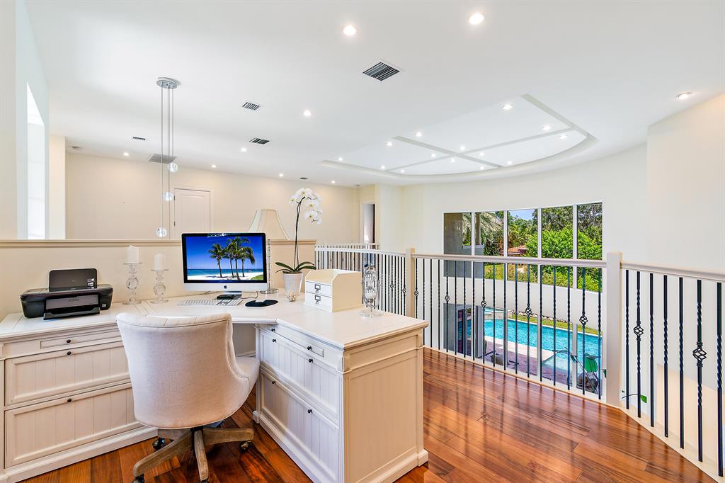 INTRACOASTAL PARK - Residential