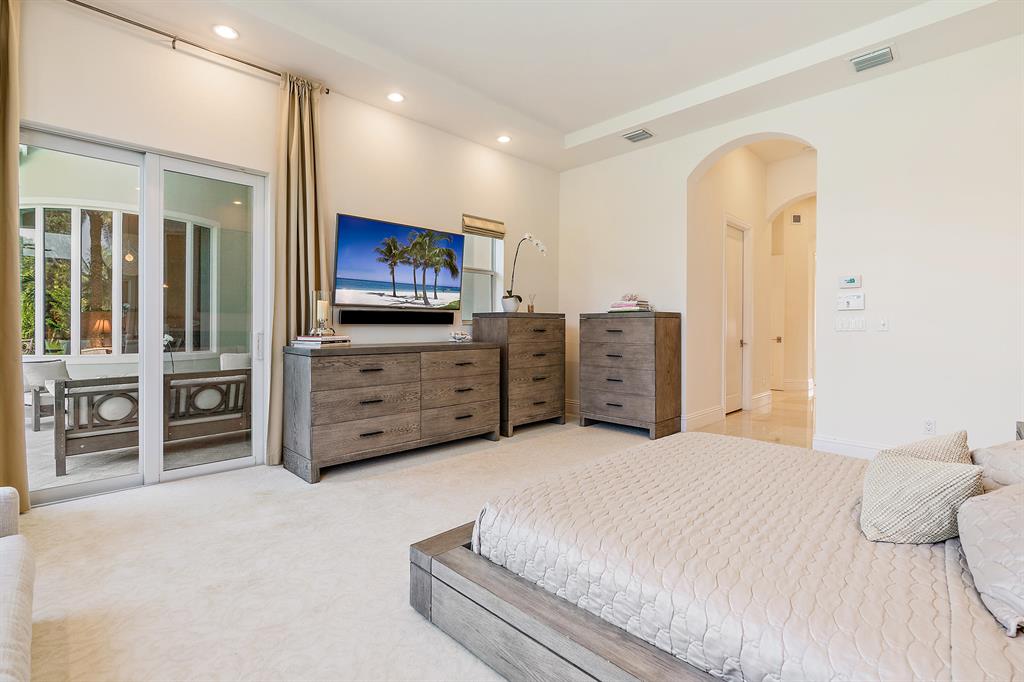 INTRACOASTAL PARK - Residential