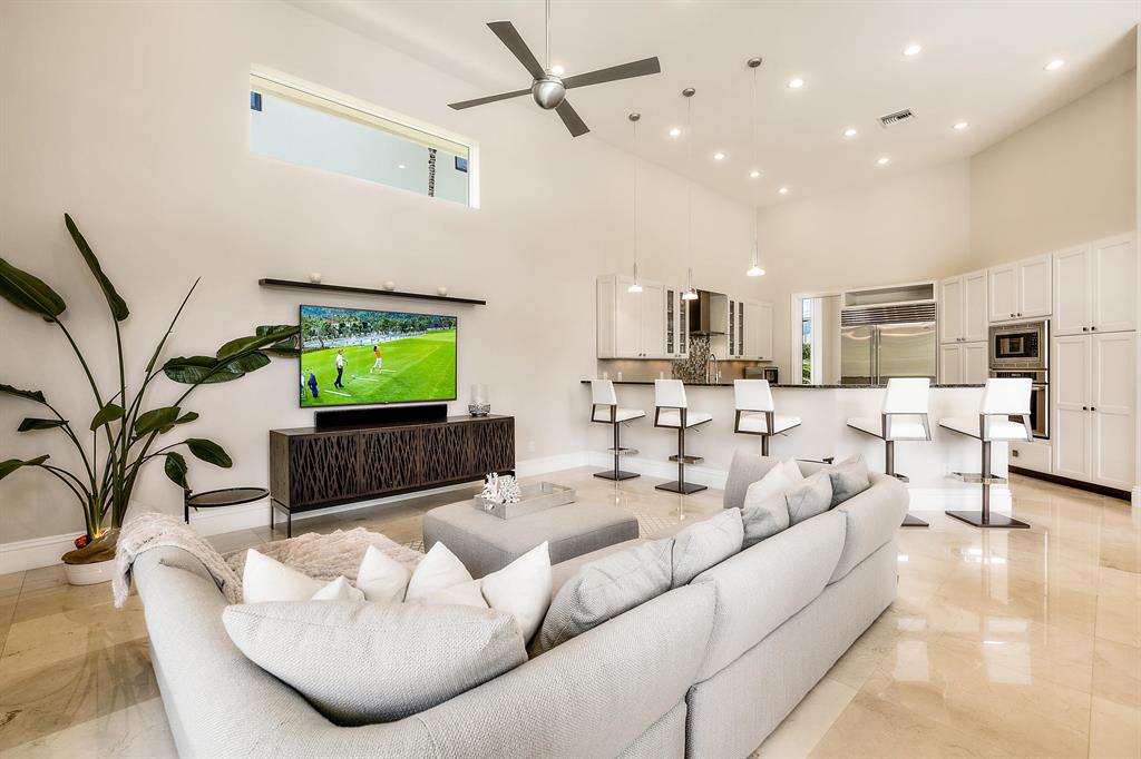 INTRACOASTAL PARK - Residential