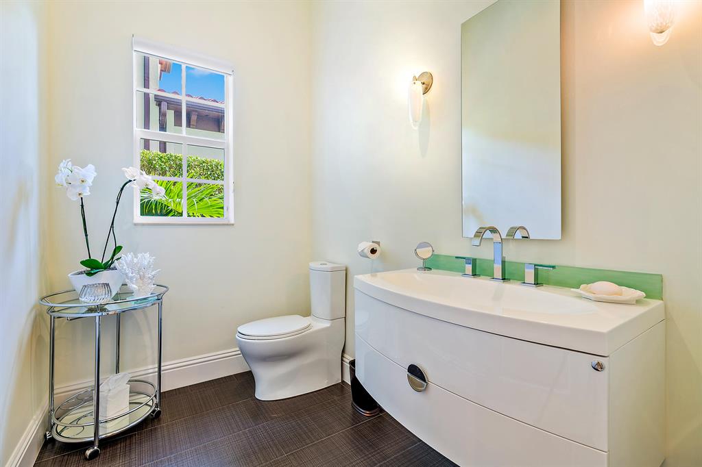 INTRACOASTAL PARK - Residential